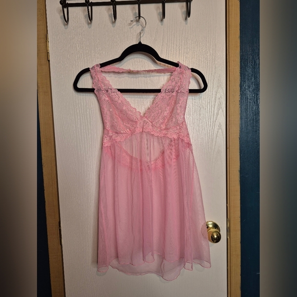 Victoria's Secret Other - 526 🦃🎄Victoria's Secret Pink Lace Chemise